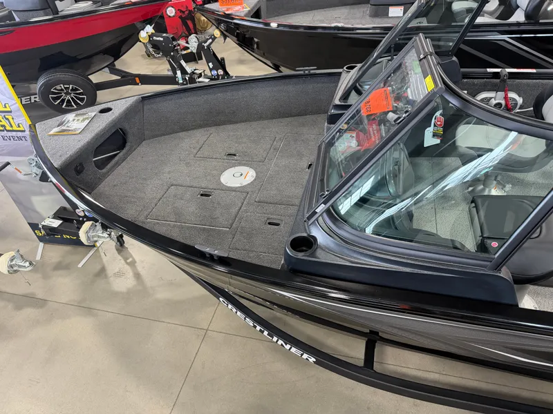 Slide: The Image of Crestliner 1650 Kodiak 2026 - 4