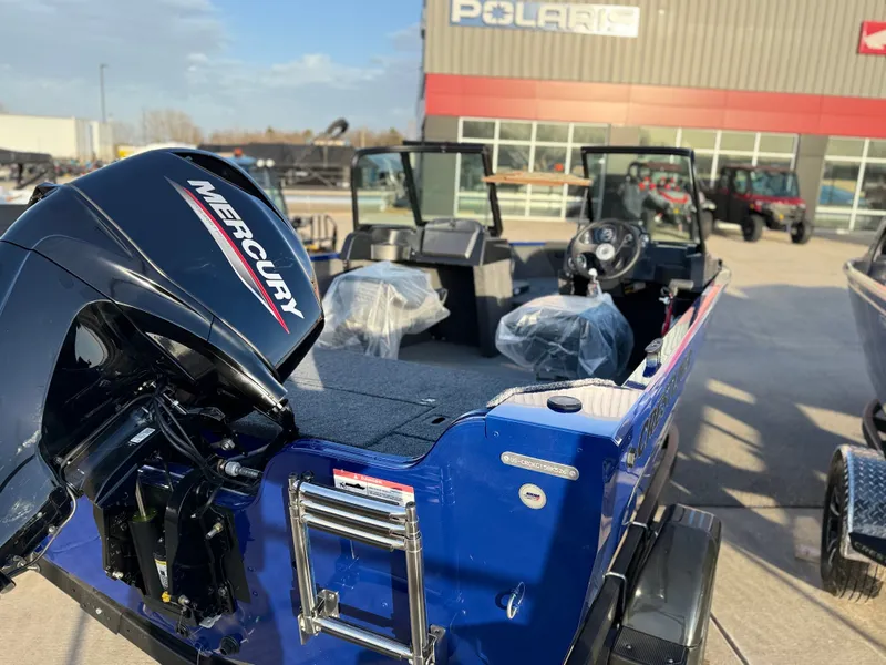 Slide: The Image of Crestliner 1650 Kodiak 2026 - 6