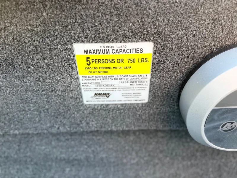 Slide: The Image of Crestliner 1650 Kodiak 2026 - 8