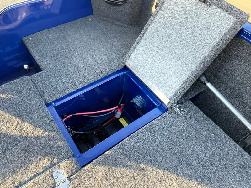 Slide: The Image of Crestliner 1650 Kodiak 2026 - 9