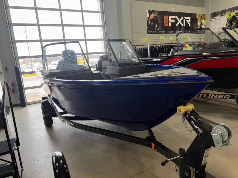 The Image of Crestliner 1750 Hawk 2026 - 1