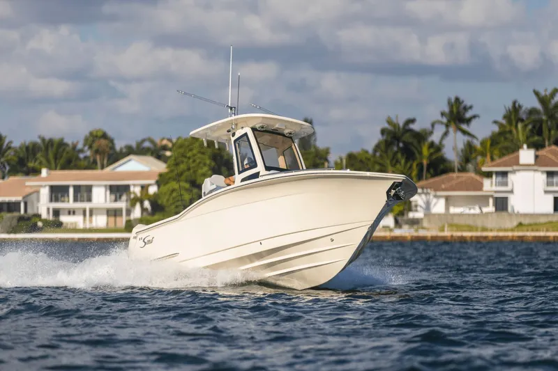 Slide: The Image of Scout 260 LXF 2025 - 1