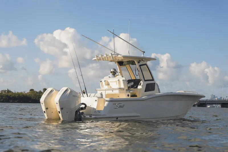 Slide: The Image of Scout 260 LXF 2025 - 10