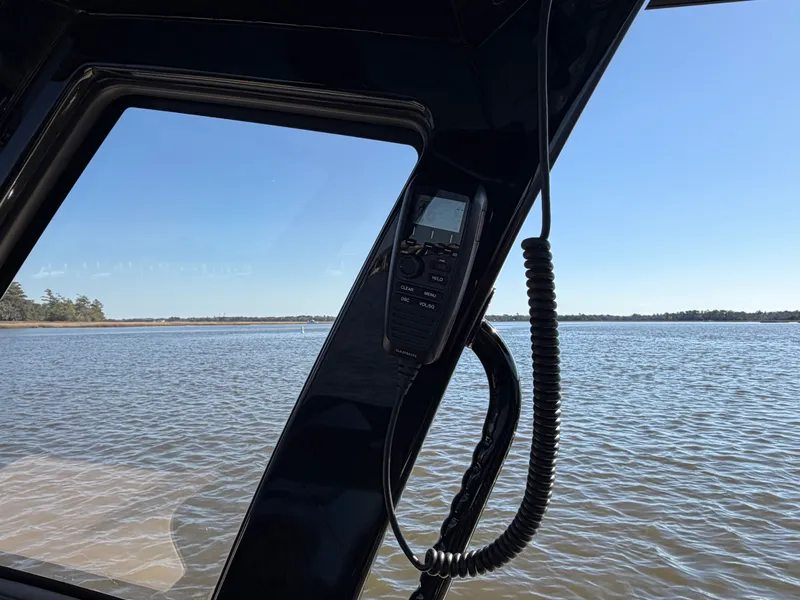 Slide: The Image of Scout 260 LXF 2025 - 48