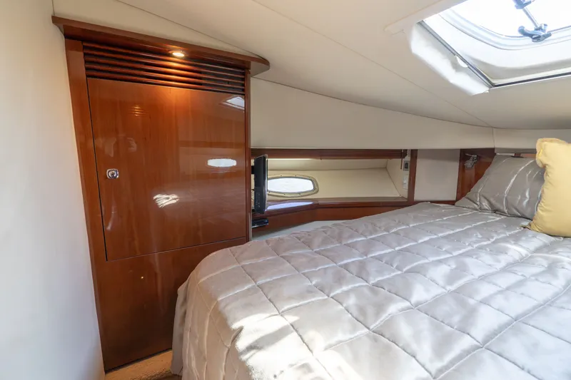 Slide: The Image of Sea Ray 500 Sundancer 2010 - 9