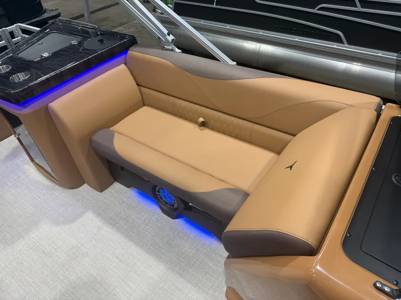 Slide: The Image of Tahoe LTZ 2385 Elite Windshield Tritoon & Honda 4-Stroke EFI 2026 - 13