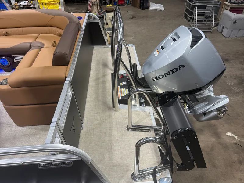 Slide: The Image of Tahoe LTZ 2385 Elite Windshield Tritoon & Honda 4-Stroke EFI 2026 - 7