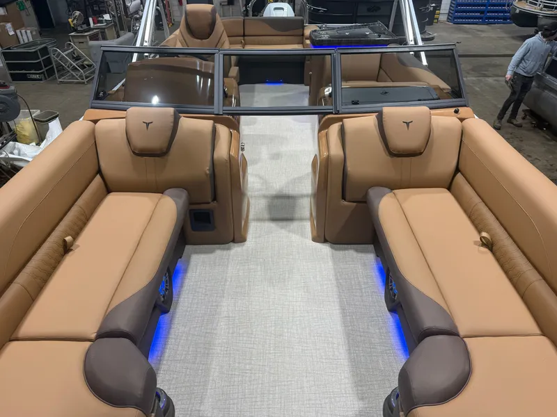 Slide: The Image of Tahoe LTZ 2385 Elite Windshield Tritoon & Honda 4-Stroke EFI 2026 - 9