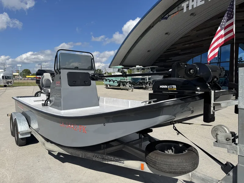 Slide: The Image of Flats Cat 21 2003 - 5