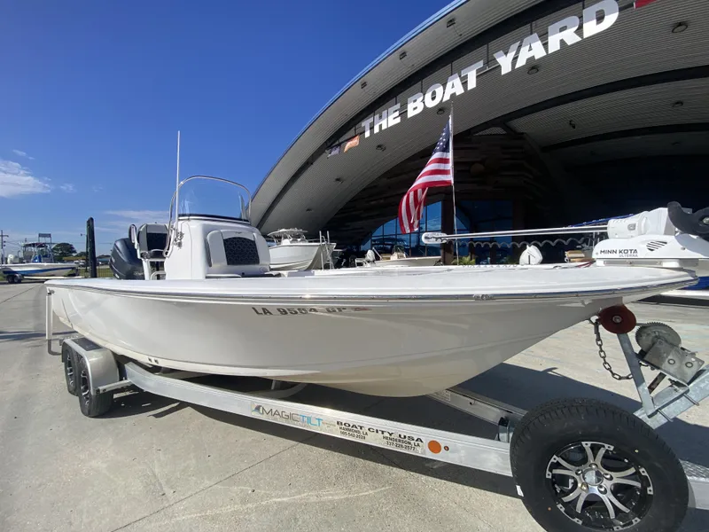Slide: The Image of Tidewater 2410 Bay Max 2023 - 22