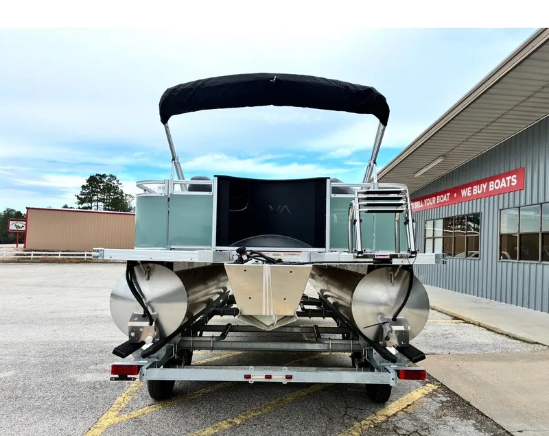 Slide: The Image of Avalon Venture 85 Rear Fish - 21' 2026 - 6