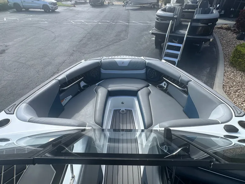 Slide: The Image of Nautique Super Air Nautique GS22 2020 - 11