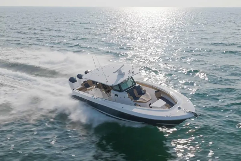 Slide: The Image of HCB 42 Lujo 2023 - 6