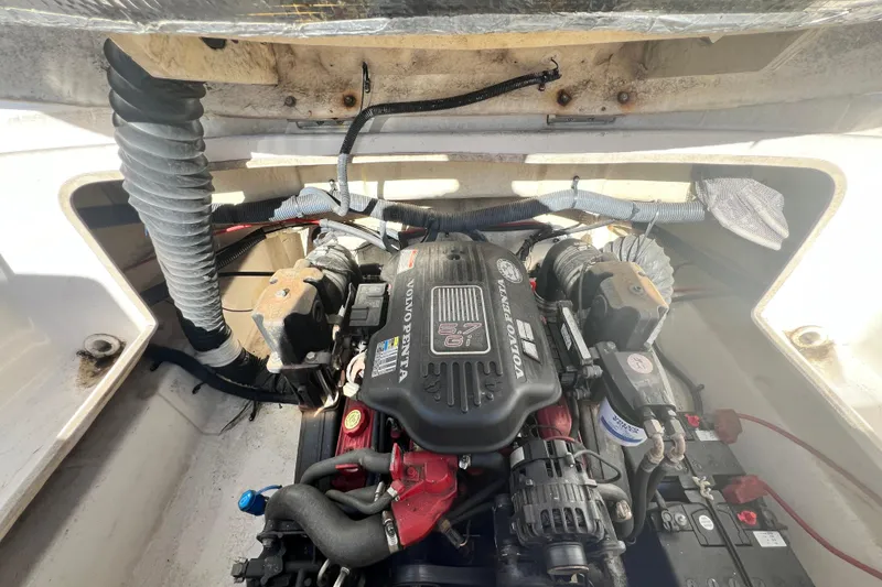 Slide: The Image of Engine compartment of a 2006 Regal Marine 2650 Cuddy with Volvo Penta engine. - 20