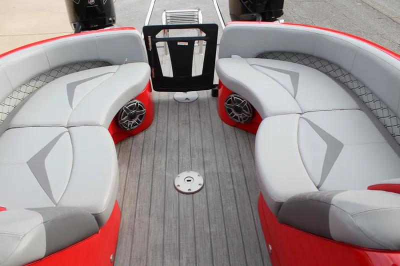 Slide: The Image of Manitou 25 RFXW SHP 2022 - 13