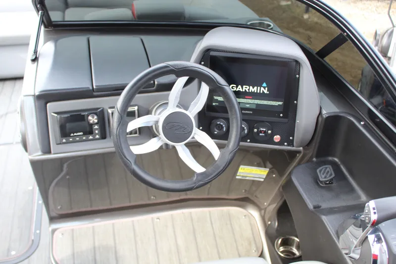 Slide: The Image of Manitou 25 RFXW SHP 2022 - 9