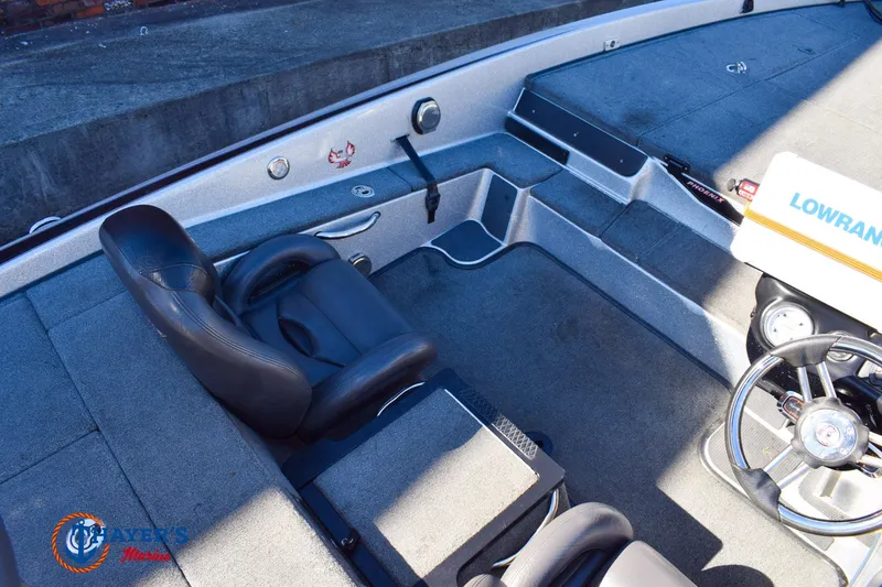 Slide: The Image of Phoenix Bass Boats 618 Pro 2013 - 12