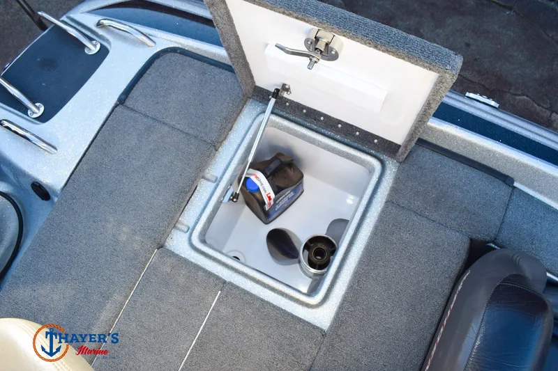 Slide: The Image of Phoenix Bass Boats 618 Pro 2013 - 30