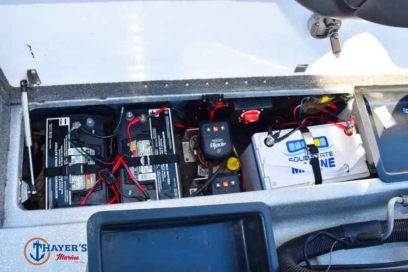 Slide: The Image of Phoenix Bass Boats 618 Pro 2013 - 31