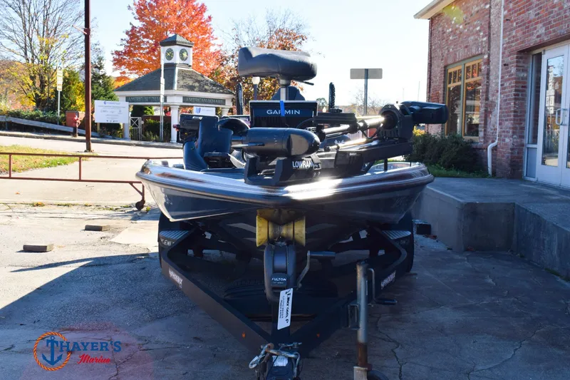 Slide: The Image of Phoenix Bass Boats 618 Pro 2013 - 38
