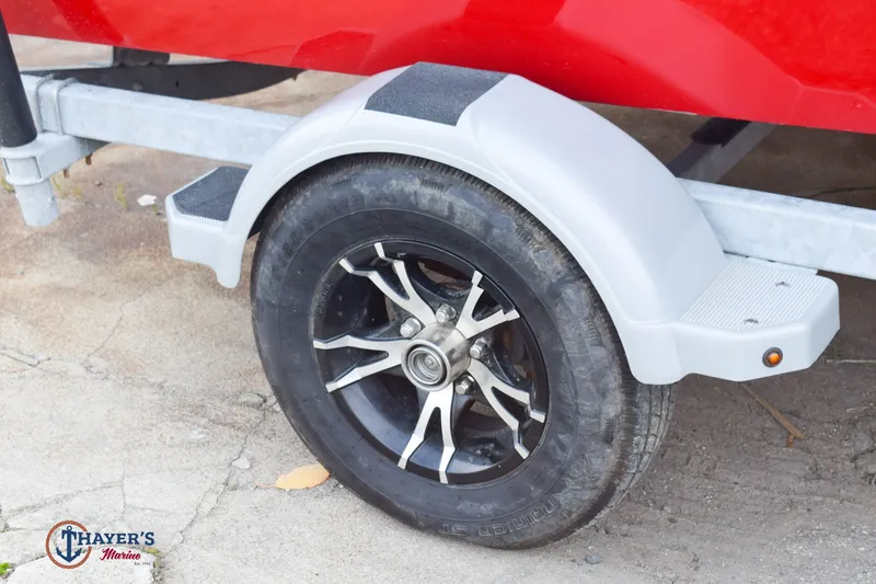 Slide: The Image of Lund 1650 Rebel XL Tiller 2023 - 24