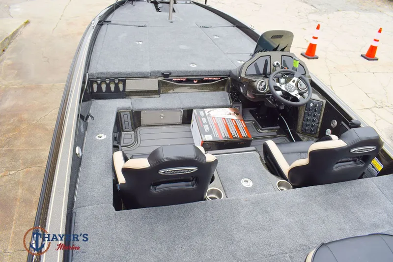 Slide: The Image of Phoenix Bass Boats 921 EliteX 2026 - 16