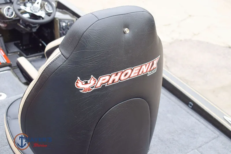 Slide: The Image of Phoenix Bass Boats 921 EliteX 2026 - 18