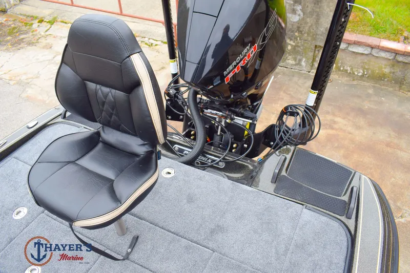 Slide: The Image of Phoenix Bass Boats 921 EliteX 2026 - 19