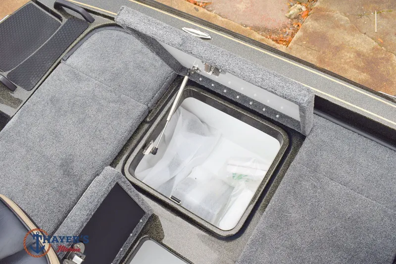 Slide: The Image of Phoenix Bass Boats 921 EliteX 2026 - 20