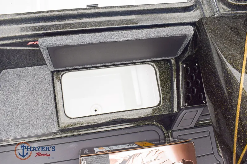 Slide: The Image of Phoenix Bass Boats 921 EliteX 2026 - 28