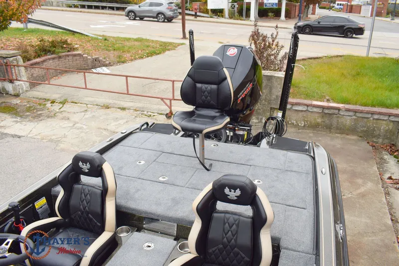 Slide: The Image of Phoenix Bass Boats 921 EliteX 2026 - 4