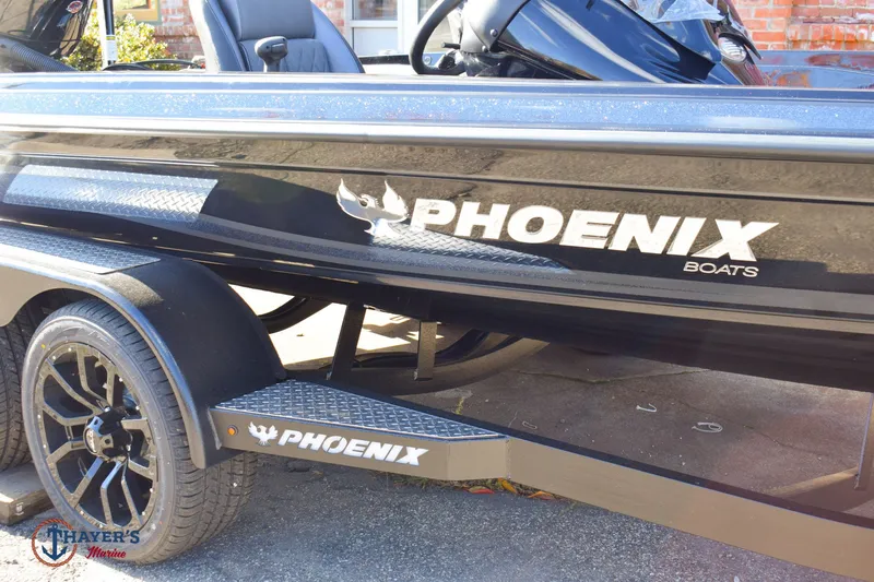Slide: The Image of Phoenix Bass Boats 721 ZXL 2026 - 2