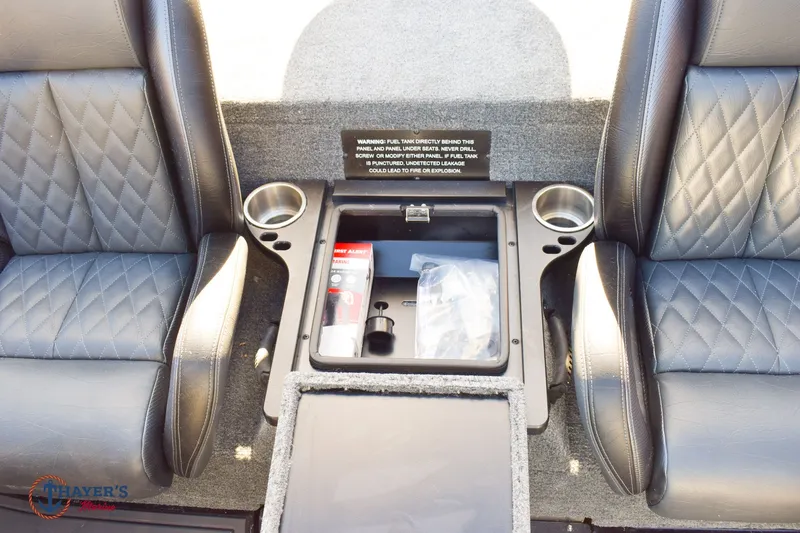 Slide: The Image of Phoenix Bass Boats 721 ZXL 2026 - 28