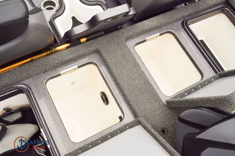 Slide: The Image of Caymas CX 20 2021 - 20