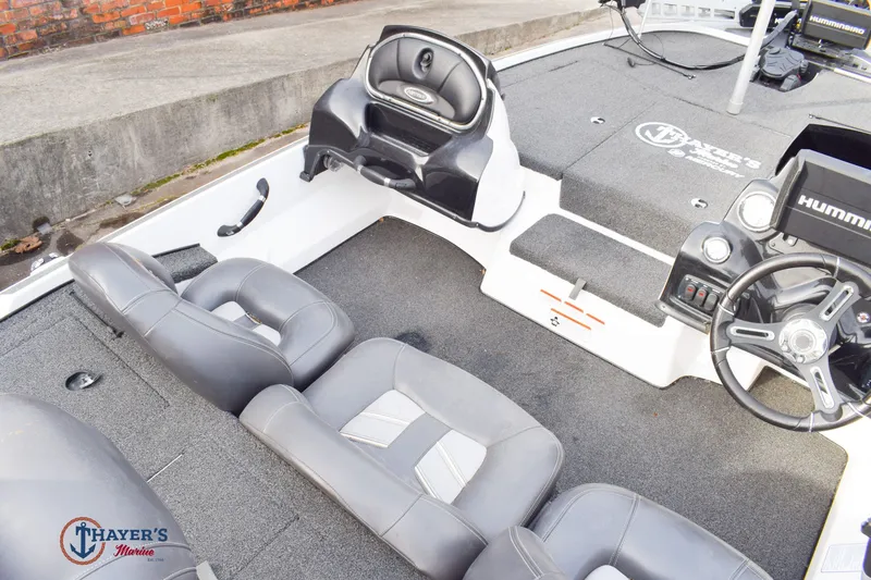 Slide: The Image of Nitro Z17 2019 - 12