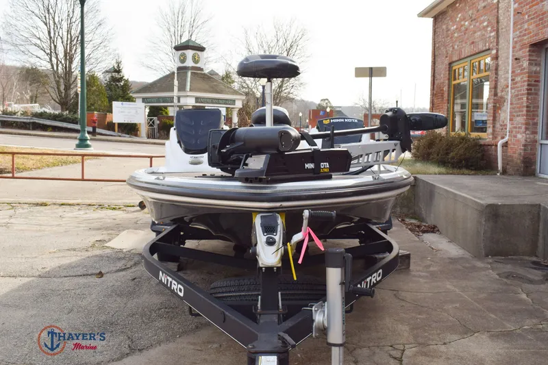 Slide: The Image of Nitro Z17 2019 - 34