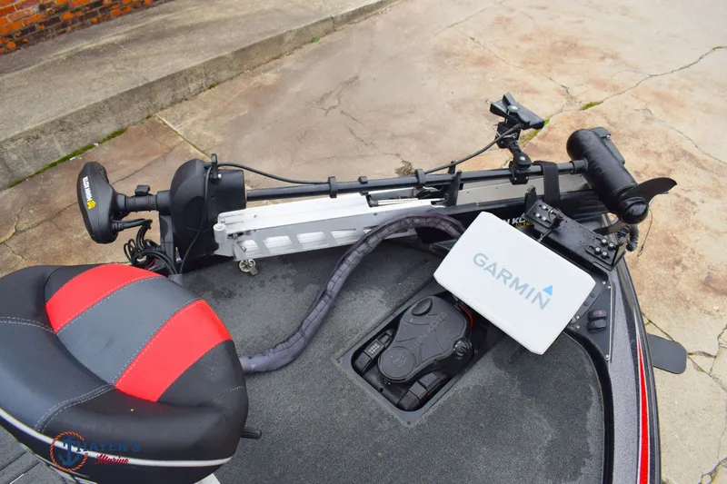 Slide: The Image of Skeeter ZX250 2019 - 16