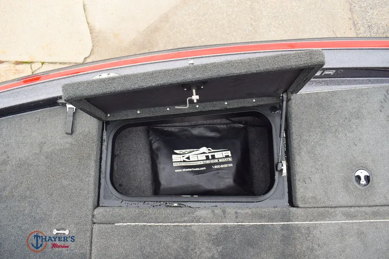 Slide: The Image of Skeeter ZX250 2019 - 24