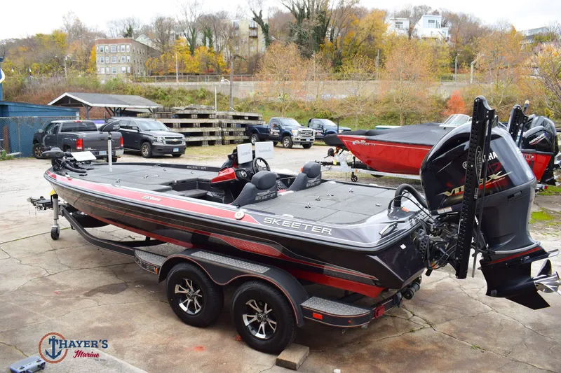 Slide: The Image of Skeeter ZX250 2019 - 34