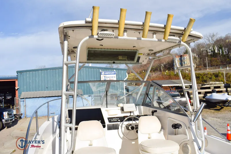 Slide: The Image of Robalo 2140 1995 - 14