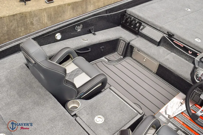 Slide: The Image of Phoenix Bass Boats 921 Elite X 2026 - 14