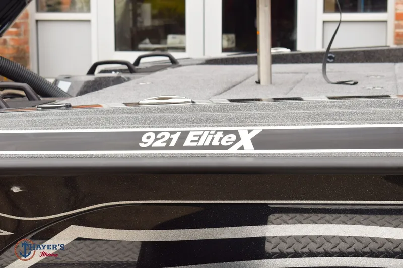 Slide: The Image of Phoenix Bass Boats 921 Elite X 2026 - 7