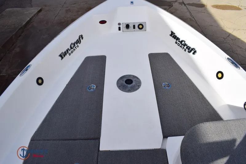 Slide: The Image of Yar-Craft 219 TFX 2017 - 14