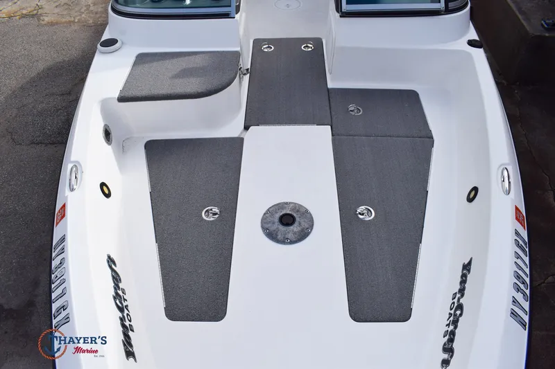 Slide: The Image of Yar-Craft 219 TFX 2017 - 15