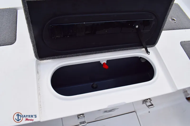 Slide: The Image of Yar-Craft 219 TFX 2017 - 26