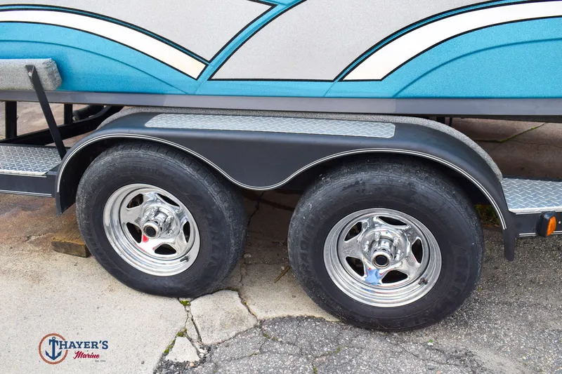 Slide: The Image of Yar-Craft 219 TFX 2017 - 5