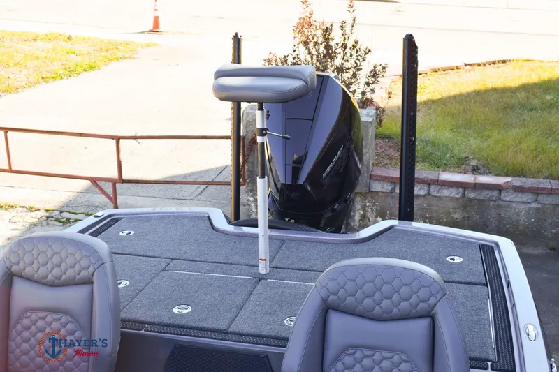 Slide: The Image of Ikon VLX 20 2025 - 22