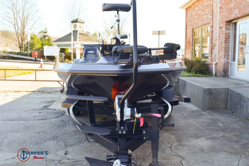 Slide: The Image of Ikon VLX 20 2025 - 37