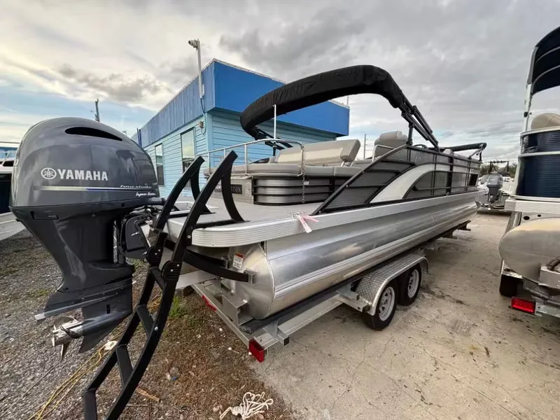 Slide: The Image of Bennington 23LSB 2023 - 4