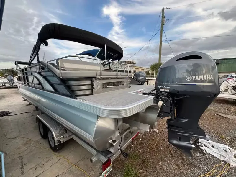 Slide: The Image of Bennington 23LSB 2023 - 5